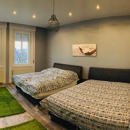 Cosy Under The Castle Budapest